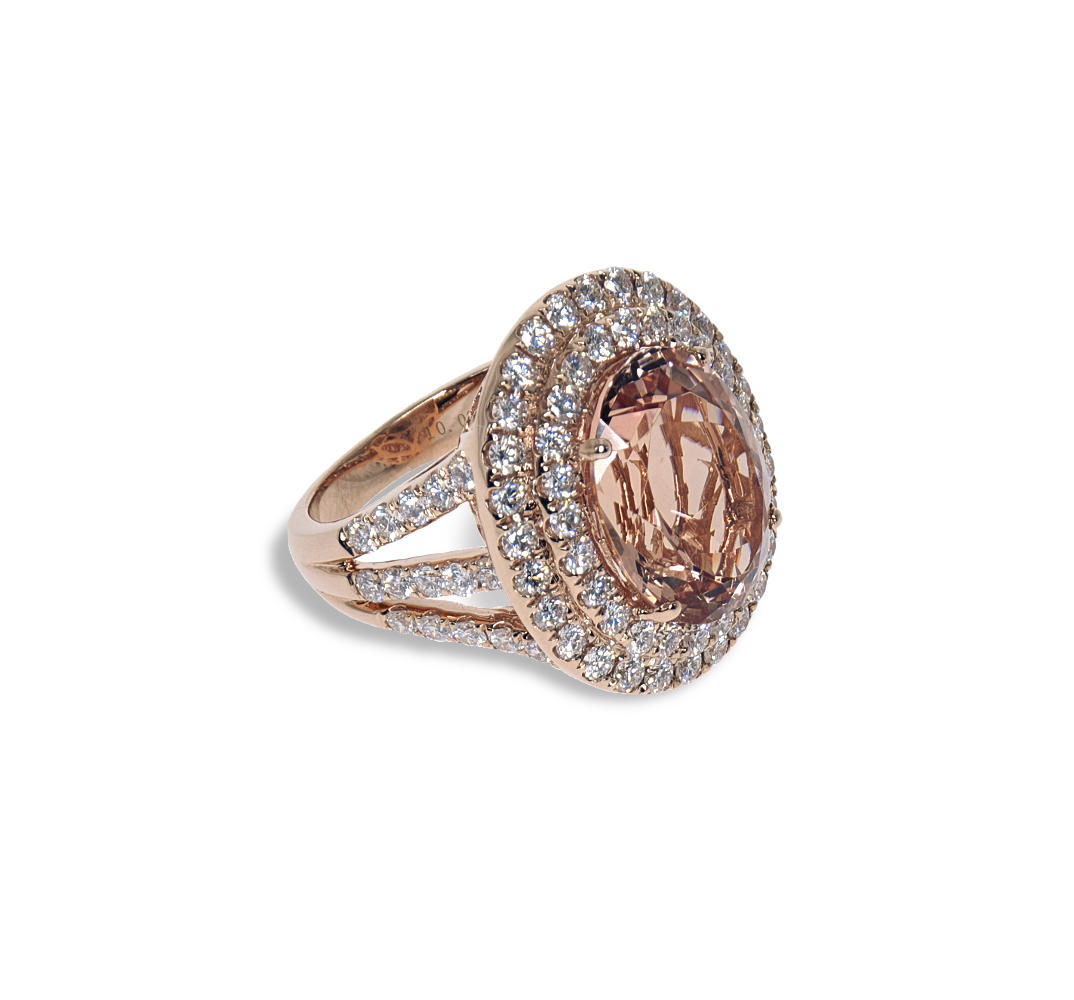 Gold Ring With Diamonds And Morganite Gemstone Gold ring with a large morganite gemstone