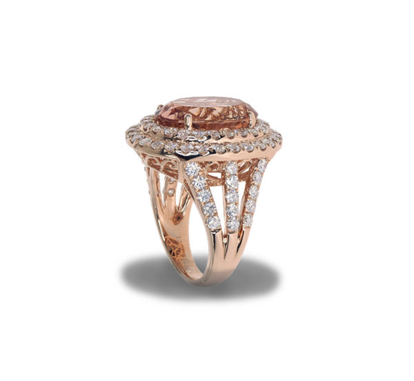 Gold ring with a large morganite gemstone