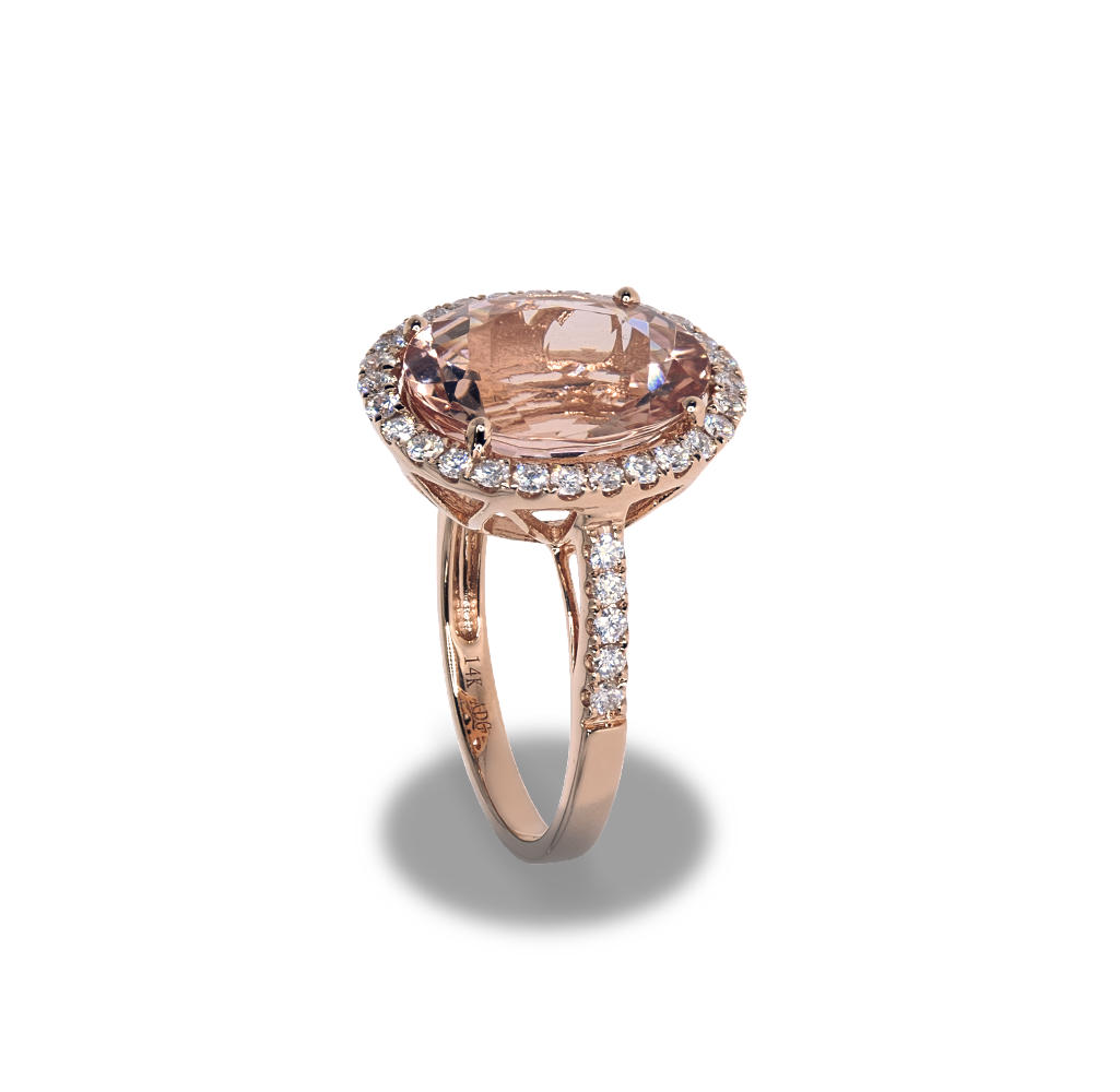 Gold Ring With Diamonds And Morganite Gemstone Gold ring with a large morganite gemstone